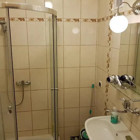Mirrorroom Pl Citycenter Δωμάτια σε οικογενειακή κατοικία *