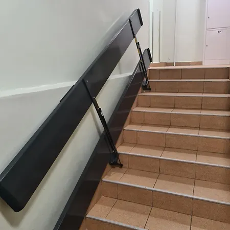 ホームステイ Mirrorroom Pl Citycenter ワルシャワ